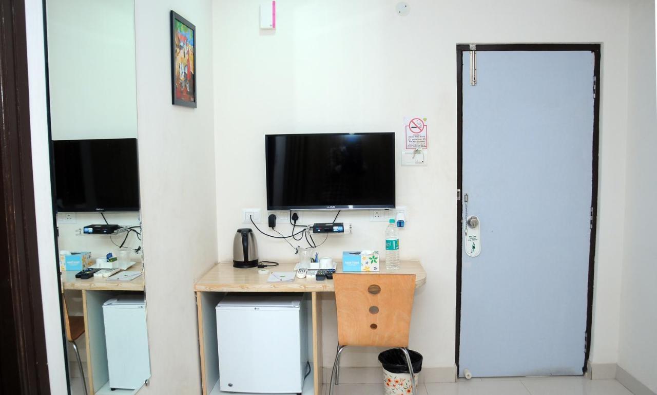 Hotel Pratz Inn Hyderabad Luaran gambar